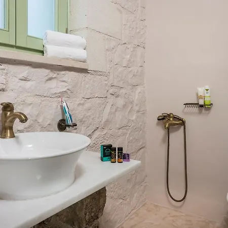 Boutique Petra Amanda Heated Pool Optional Villa Filippos